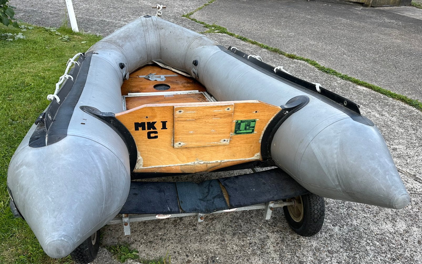 ZODIAC MK-1 c  Opknapper (of voor onderdelen), Watersport en Boten, Bootonderdelen, Gebruikt, Motorboot, Ophalen
