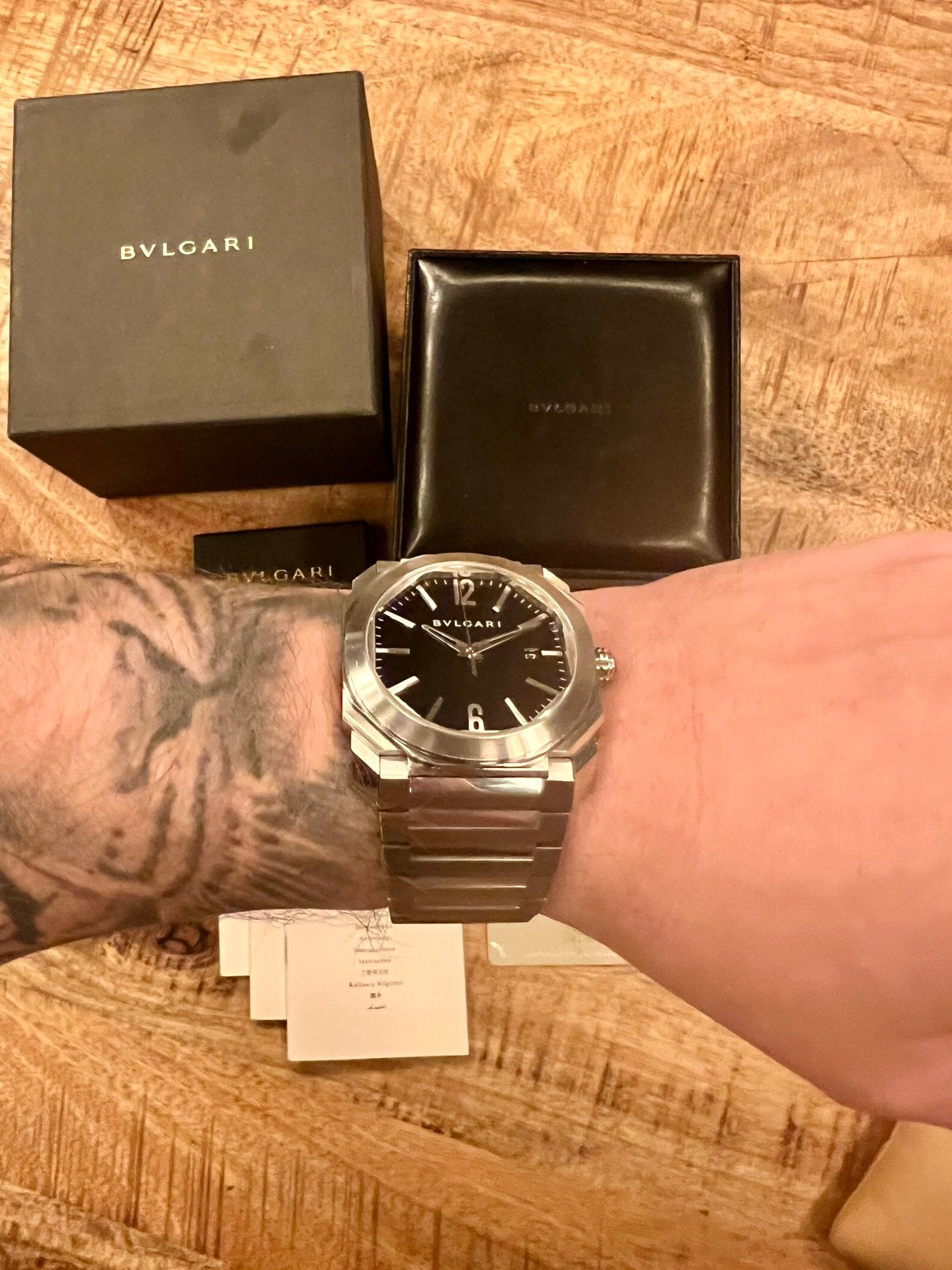 Foto 3 van Bvlgari / Bulgari Octo 41mm horloge