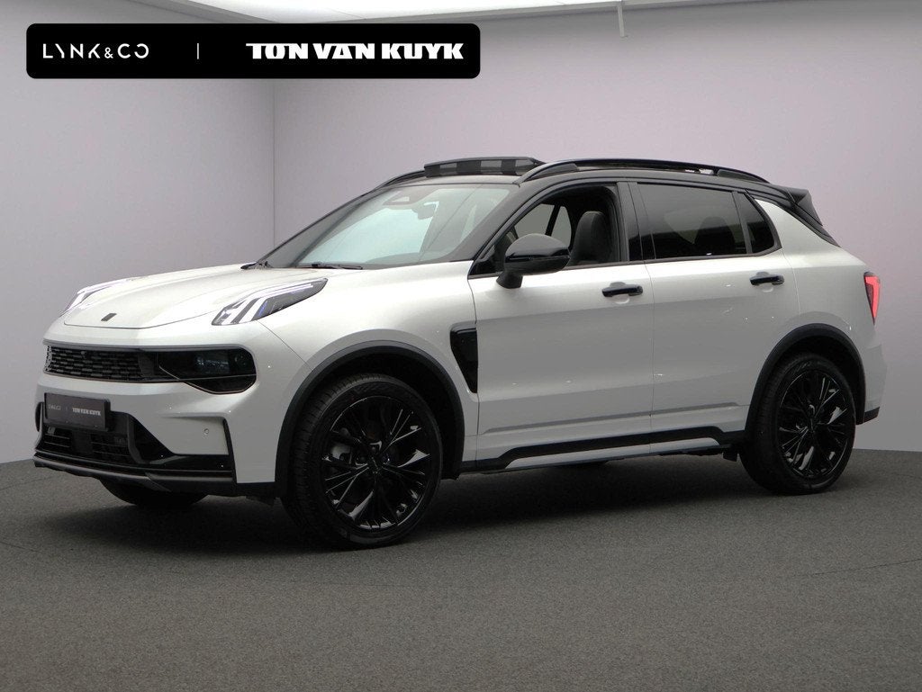 Lynk & Co 01 1.5 More VOORRAADACTIE! € 47145.- VOOR € 42, Auto's, Lynk & Co, 4 cilinders, 1898 kg, Wit, Plug-in hybride