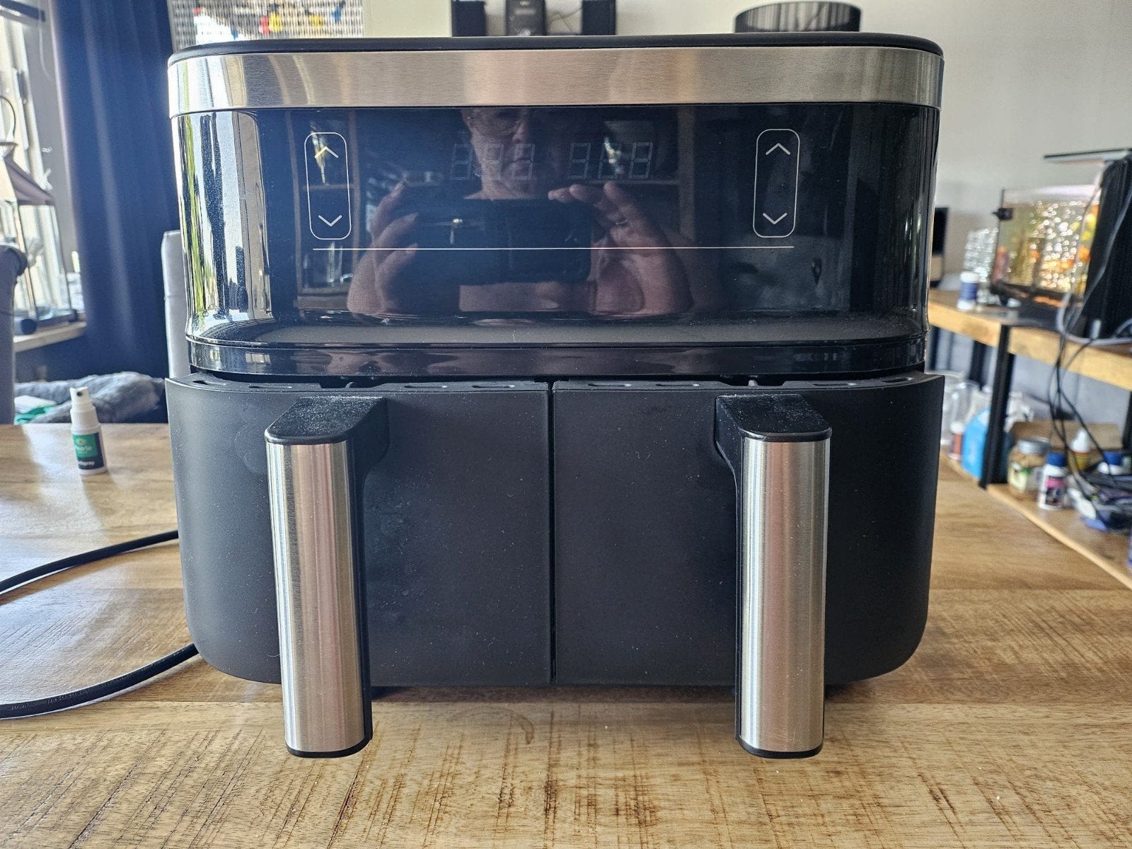 airfryer met dubbele mand, Ophalen, Zo goed als nieuw, Airfryer, 1500 gram of meer