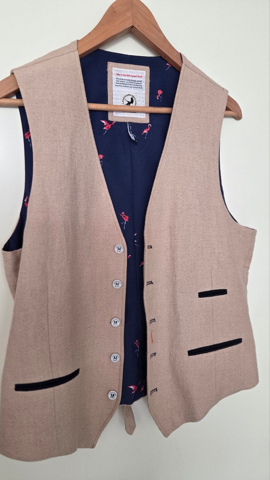 Mooi Gilet maat 50 zo goed als nieuw

Verzendkosten 6.55 thu, Ophalen of Verzenden, Zo goed als nieuw, Maat 48/50 (M)