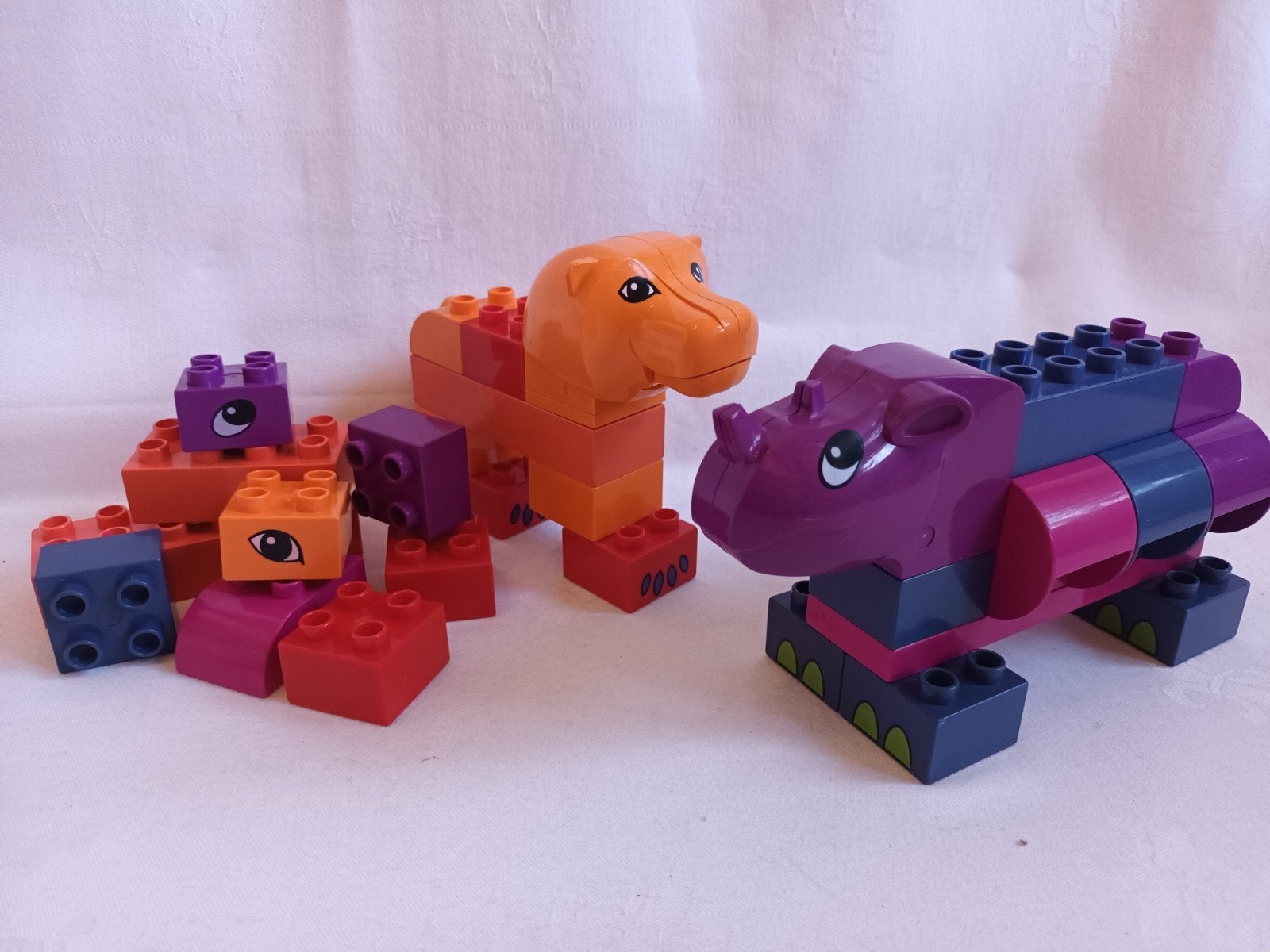 Duplo Explore set 3514 Funny Leeuw en Neushoorn Compleet, Kinderen en Baby's, Ophalen of Verzenden, Zo goed als nieuw, Duplo, Complete set