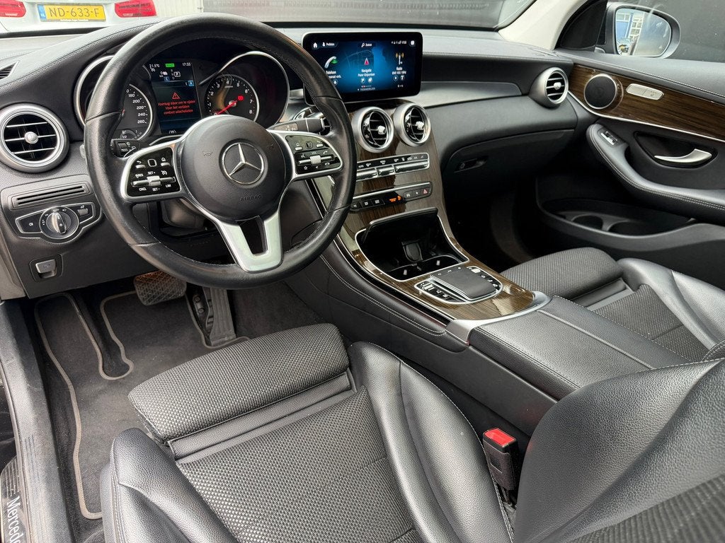 Mercedes-Benz GLC-klasse 300e 4MATIC Business Solution AMG -, Auto's, Mercedes-Benz, Automaat, Gebruikt, 4 cilinders, 2000 kg