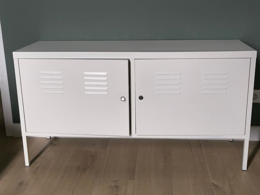 Wit metalen kastje Ikea PS, Huis en Inrichting, Ophalen, Gebruikt