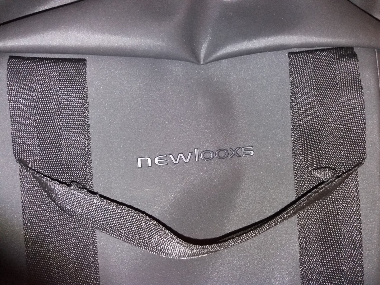 Laptop rugzak newlooxs nieuw, Ophalen, 15 inch, Gevoerd laptopvak, Zo goed als nieuw