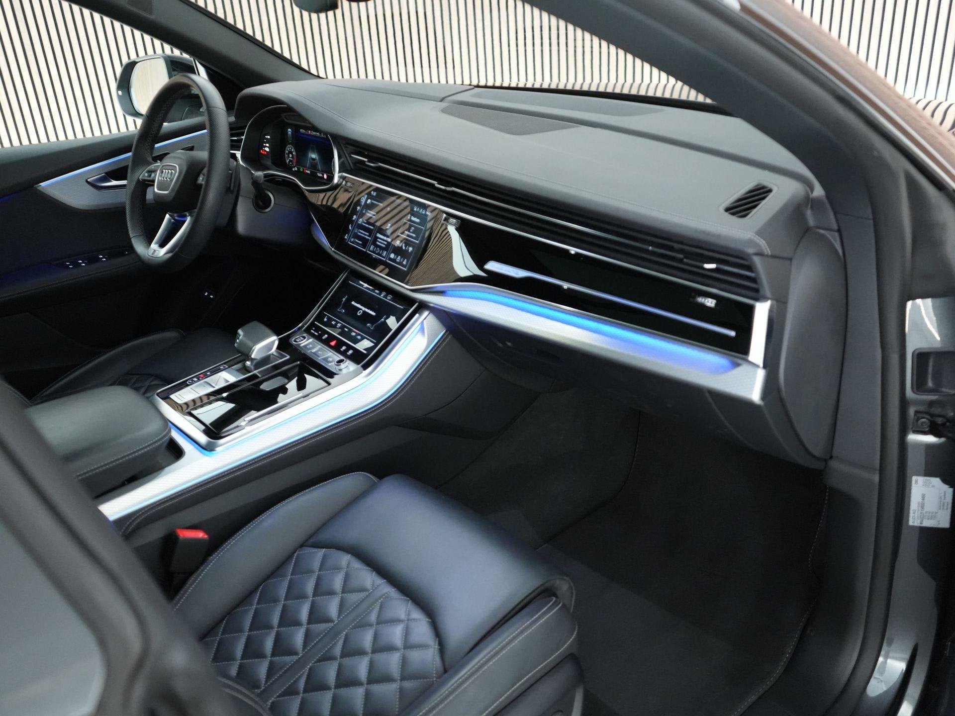 Audi Q8 60 TFSI e S Competition 490pk quattro Pro Line |23", Auto's, Audi, Automaat, Gebruikt, 2995 cc, Q8