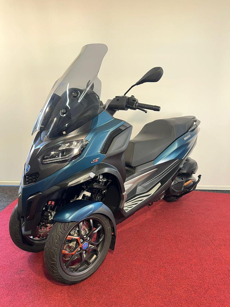 Piaggio MP3 530 HPE Exclusive ABS, Traction Control, Bedrijf, Piaggio Vespa B.V., Minervum 7272
4817 ZM  Breda, NL