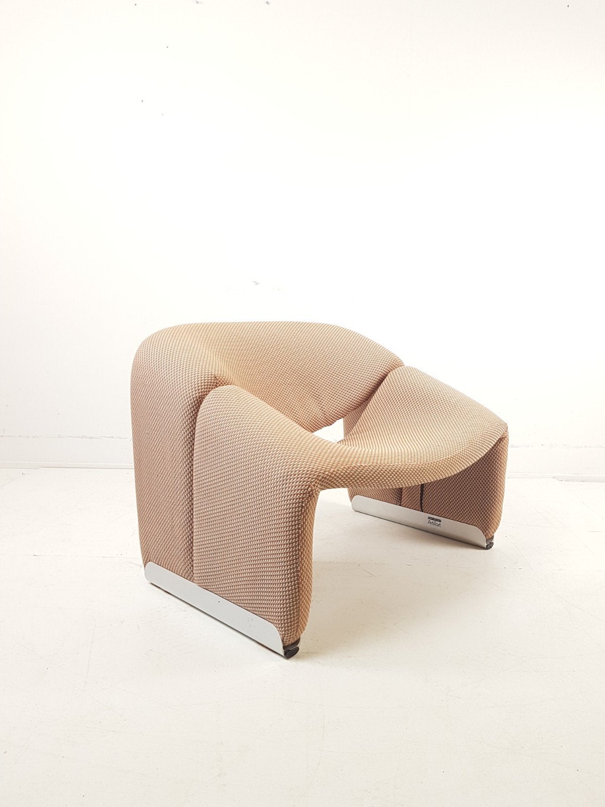 Artifort Groovy fauteuil | ploegstof licht oranje grijs, Gebruikt, Overige kleuren, Postbus 117, 5060 AC Oisterwijk, Nederland