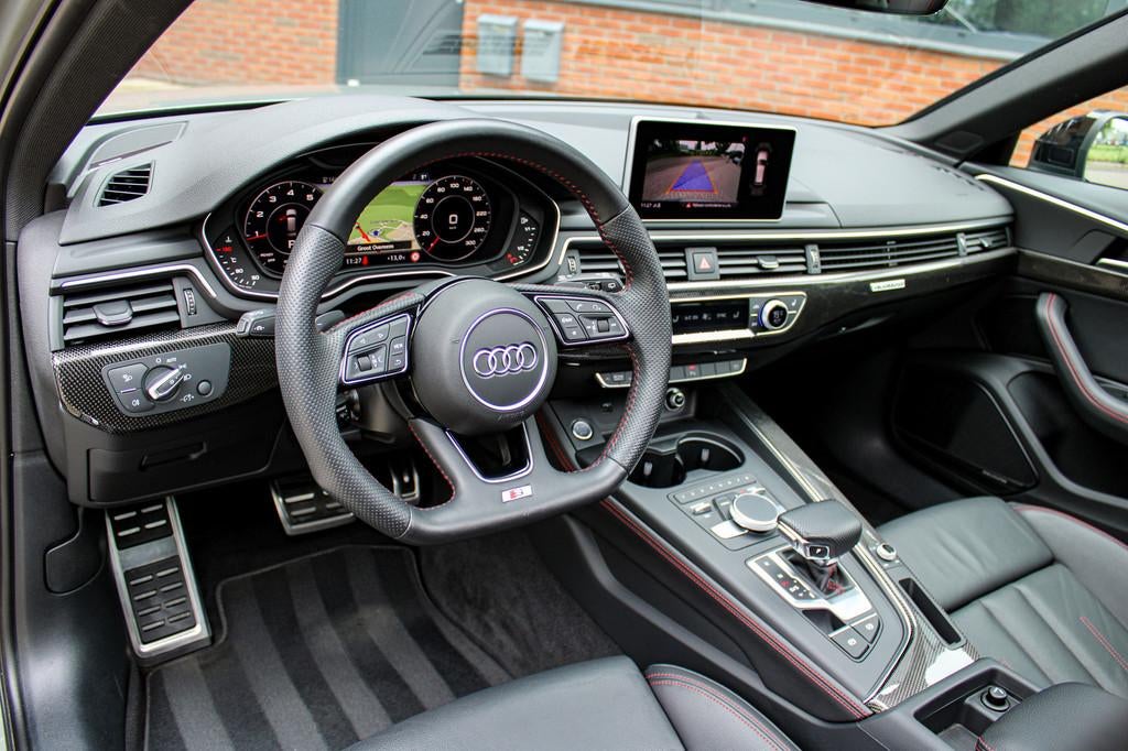 Audi A4 Avant 2.0 TFSI Quattro 3x S line 252PK Black Edition, Automaat, 15 km/l, Gebruikt, Euro 6