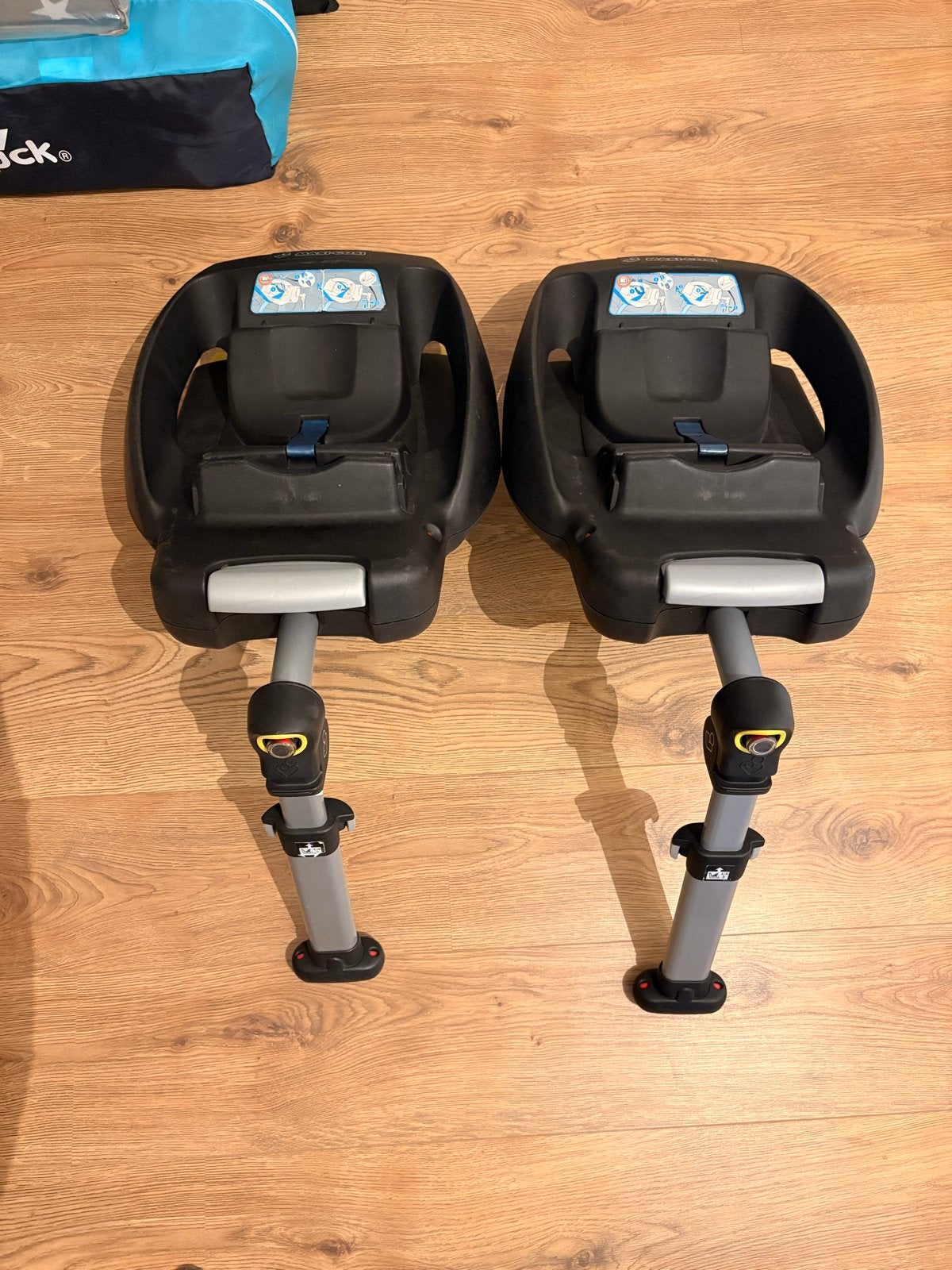 Maxi-Cosi FamilyFix Isofix Base - 2 stuks, Ophalen, Gebruikt, Isofix, 0 t/m 13 kg