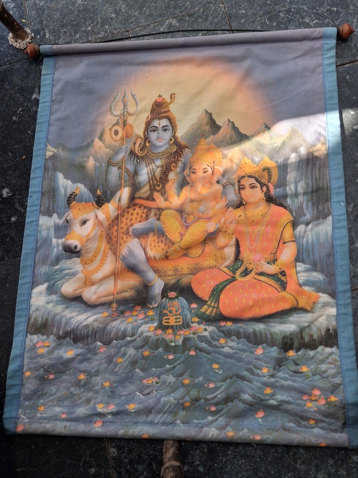 Oude wanddecoratie van de Shiv Parivar - 75x58 cm, Ophalen of Verzenden