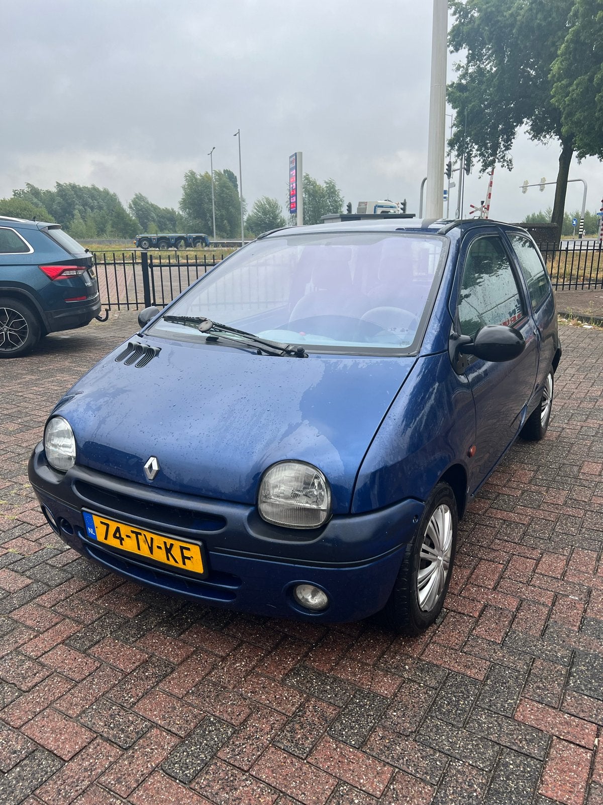 Renault Twingo 1.2 2000, Voorwielaandrijving, 600 kg, 4 cilinders, Handgeschakeld
