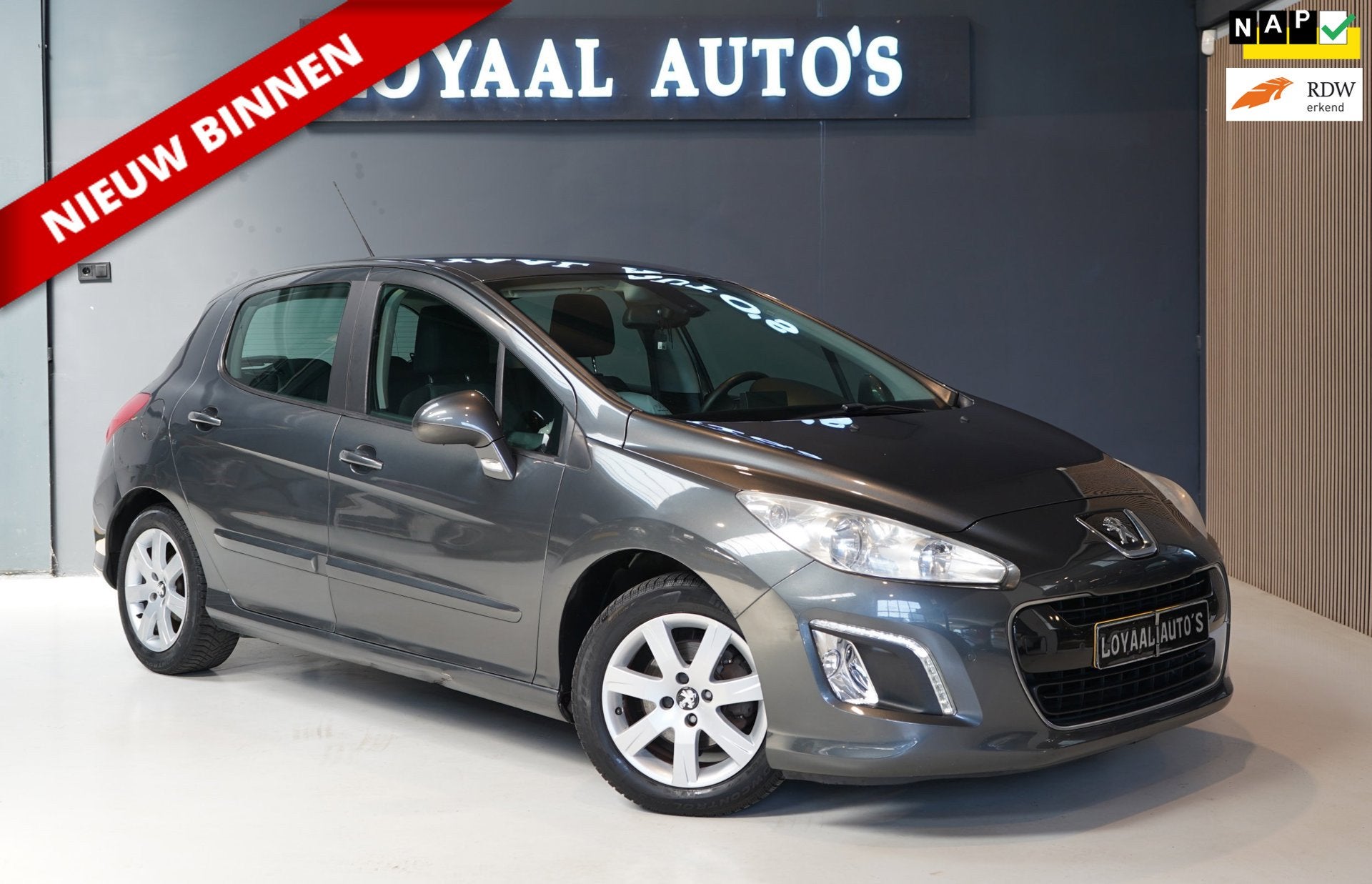 Peugeot 308 1.6 VTi Active | AUTOMAAT | PDC | AIRCO | CRUISE, Auto's, Peugeot, Euro 5, Stof, Gebruikt, 4 cilinders