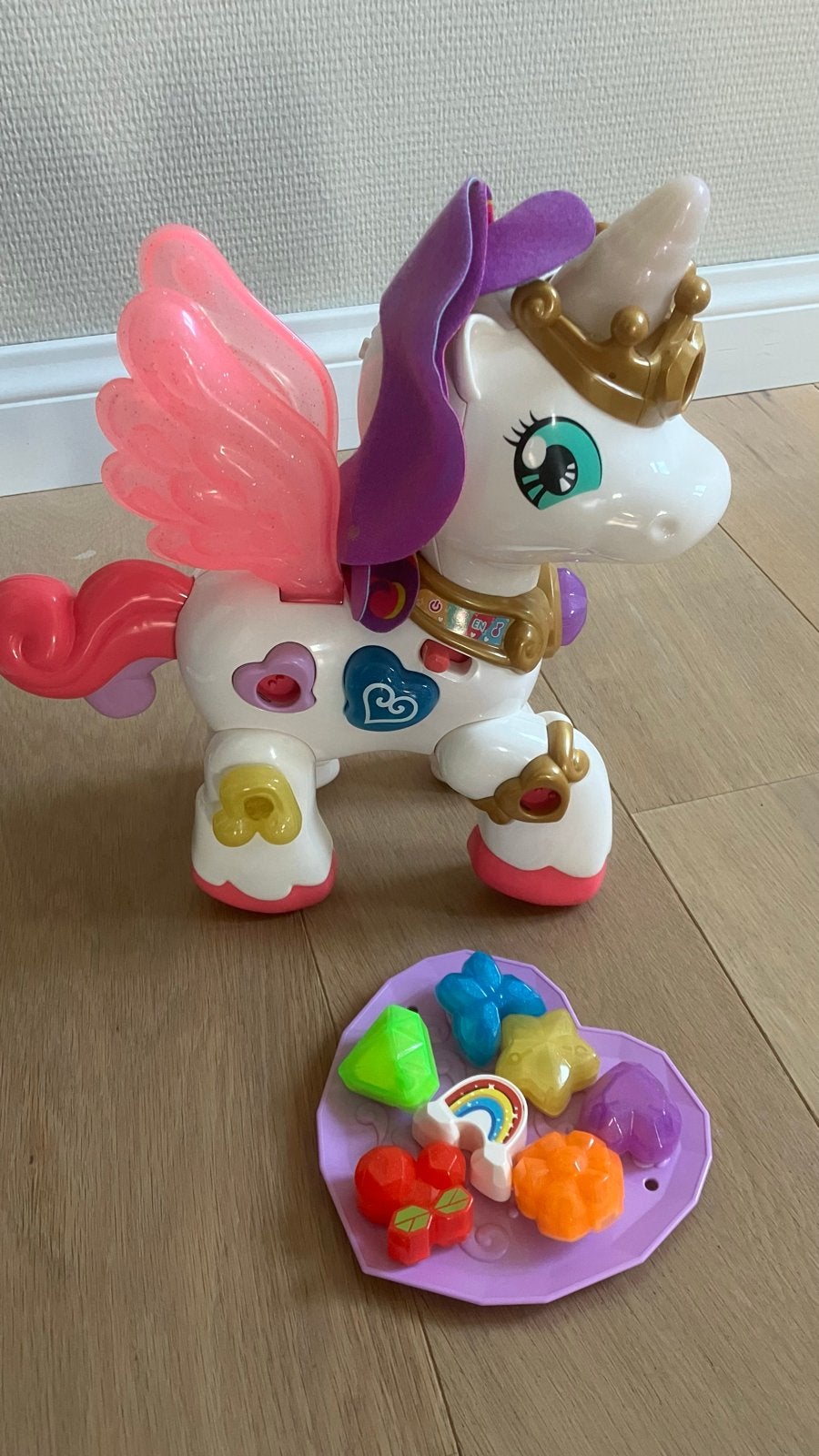 VTech Eenhoorn met magische accessoires - Zo goed als nieuw, Ophalen of Verzenden, Zo goed als nieuw, 2 tot 4 jaar