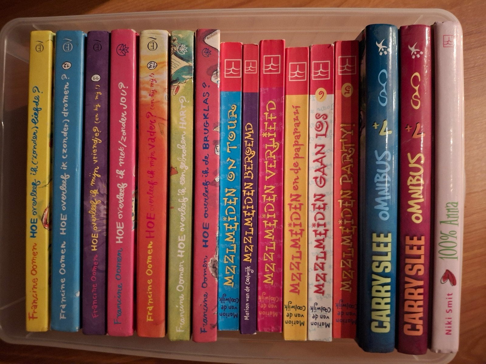 Tienerboeken: Mazzelmeiden, Carry Slee, Hoe Overleef Ik, Boeken, Ophalen of Verzenden