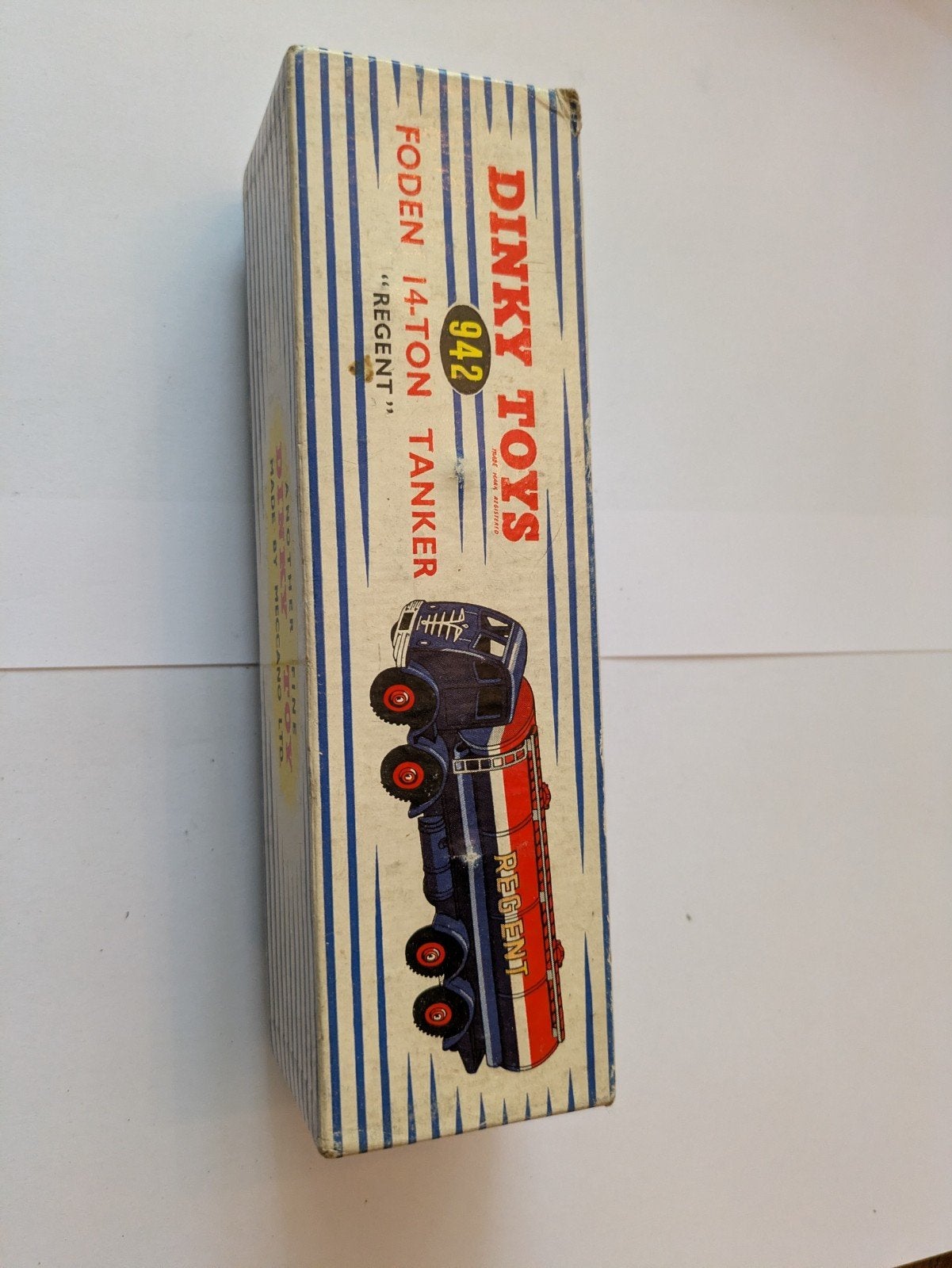 Dinky Toys 942 Foden 14-Ton Tanker "Regent" met doos, Ophalen of Verzenden, Gebruikt
