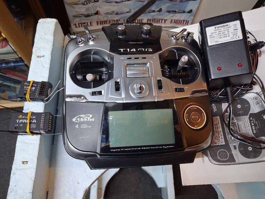 Futaba T14SG zender, Ophalen of Verzenden, Gebruikt, Elektro, RTF (Ready to Fly)