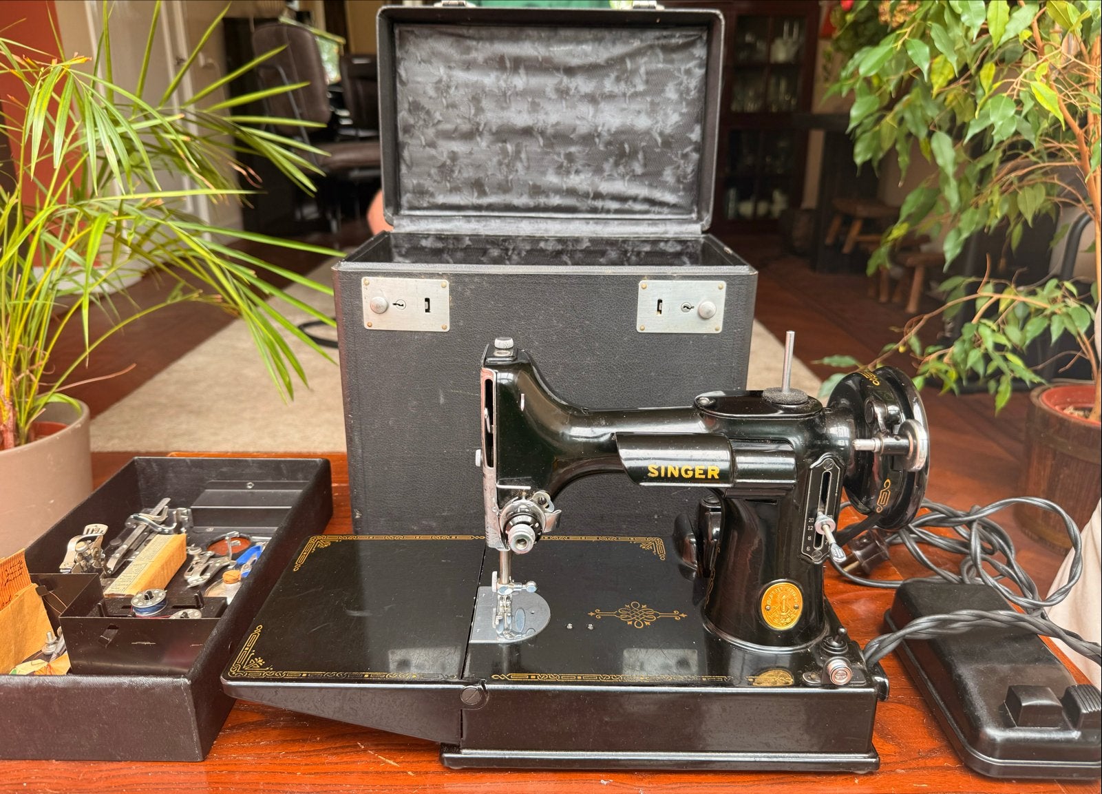 Singer Featherweight 221 - 1947 - Zo goed als nieuw, Ophalen, Zo goed als nieuw, Naaimachine, Singer