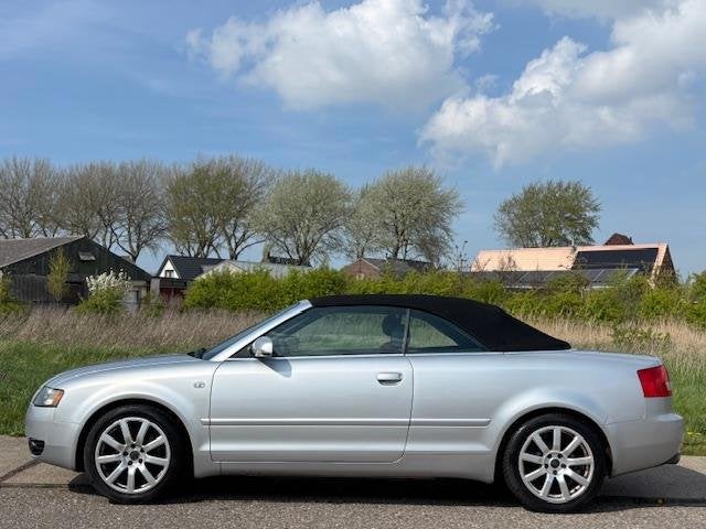 Audi A4 Cabriolet 1.8 Turbo Pro Line Automaat ECC Audio/CD E, Dealer onderhouden, Gebruikt, Zwart, 4 cilinders