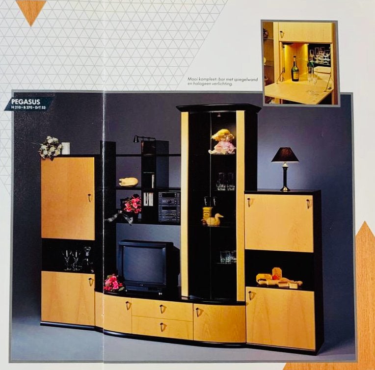 Mooi Beukenhouten Wandmeubel + 3xHalogeenVerlichting+Spiegel, Ophalen, Glas, 200 cm of meer, Zo goed als nieuw