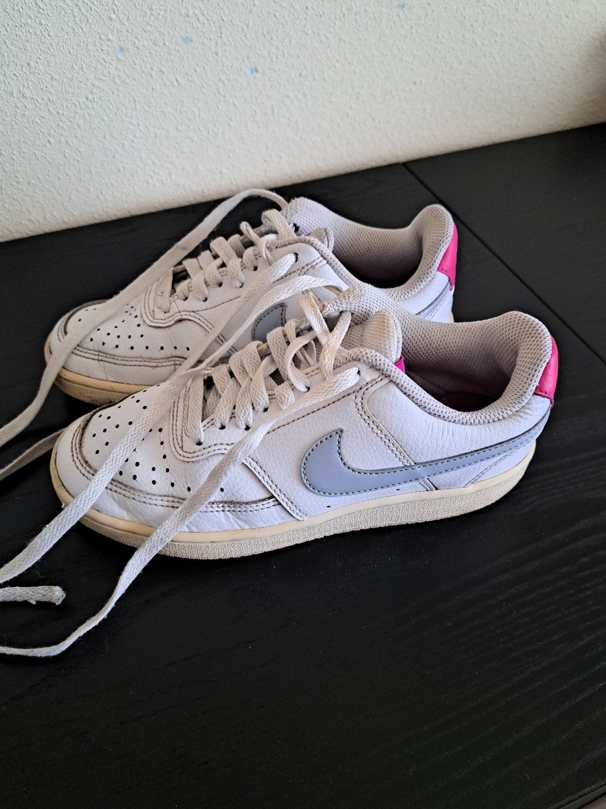 Nikes maat 36.5 voor meisjes, Gebruikt, Meisje, Schoenen, Ophalen of Verzenden