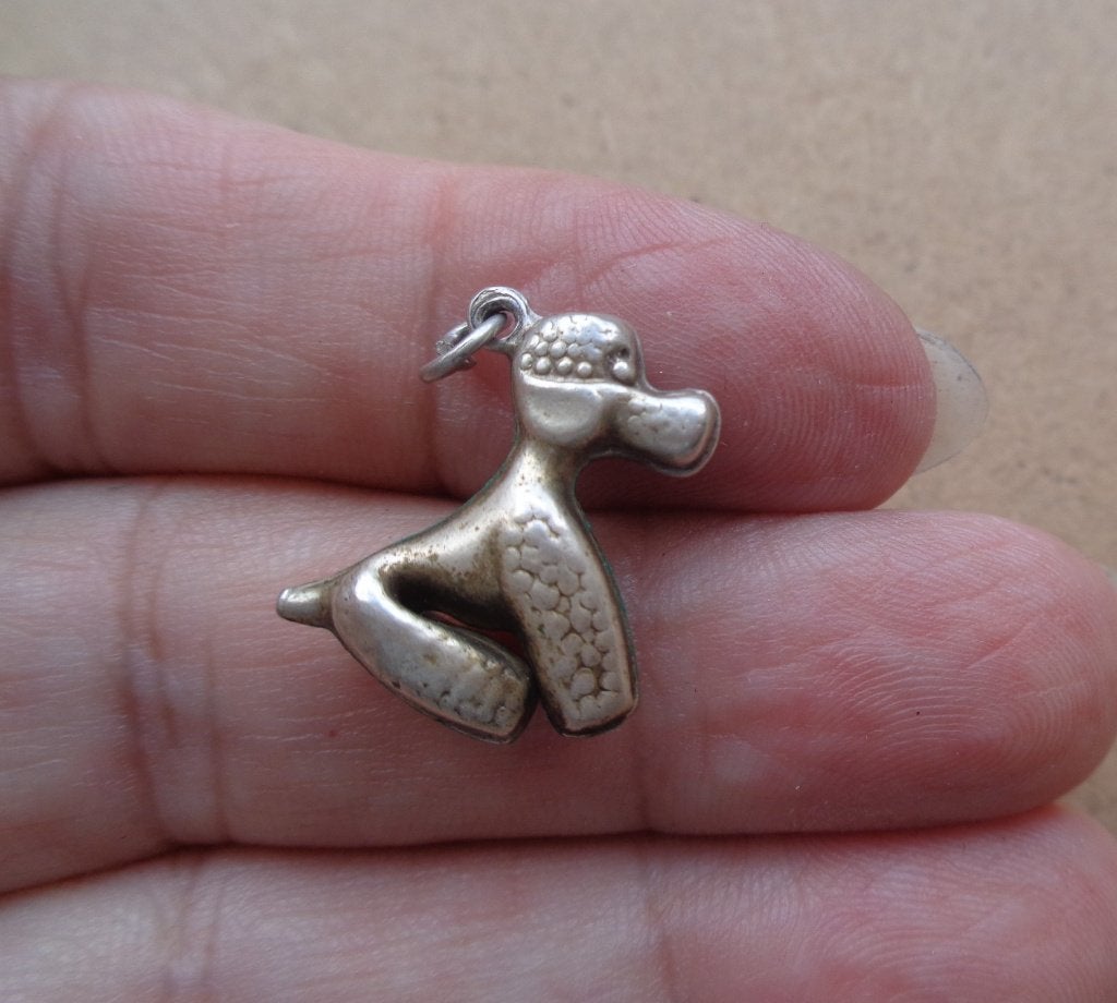 zilveren vintage bedel poedel [022], Sieraden, Tassen en Uiterlijk, Overige merken, Verzenden, Zo goed als nieuw, 1 bedel