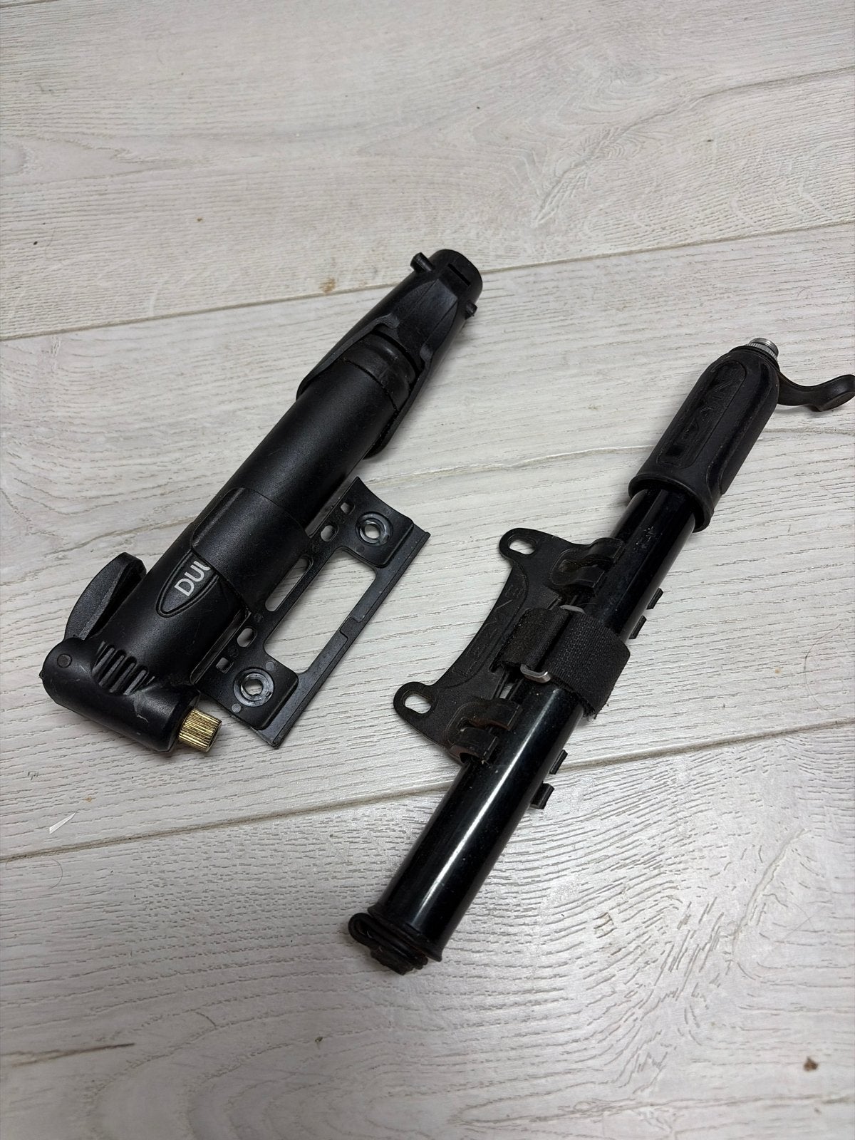 2 Nieuwe Fietspompjes met Bevestiging voor Fietsframe, Ophalen of Verzenden, Nieuw