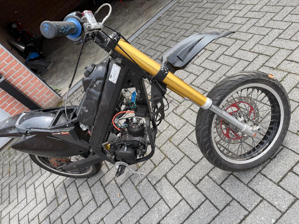 Honda HM 50 [mtx mt mb mbx nsr crm dt ts x er wolf rg t], Fietsen en Brommers, Brommers | Honda, Ophalen, 6 versnellingen, Gebruikt
