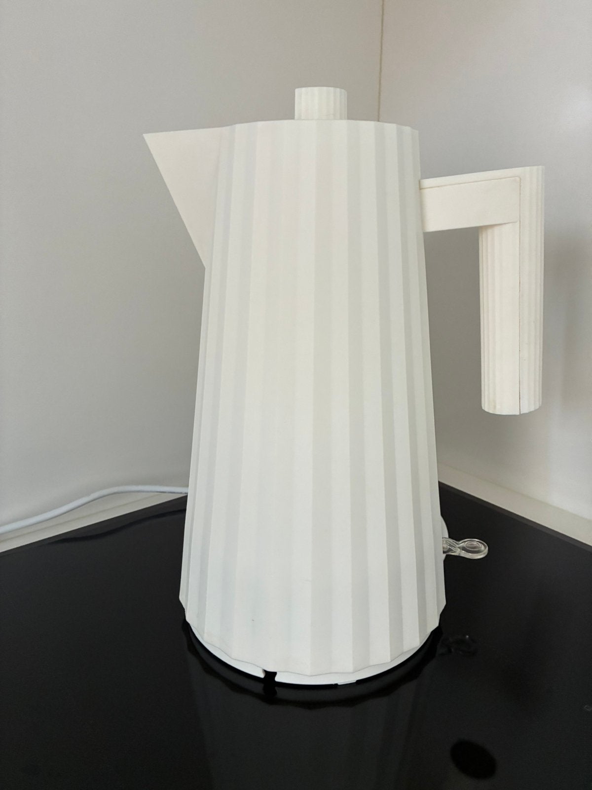 Alessi Plissé waterkoker 1,7 ltr, 1 tot 2 liter, Ophalen of Verzenden, Zo goed als nieuw