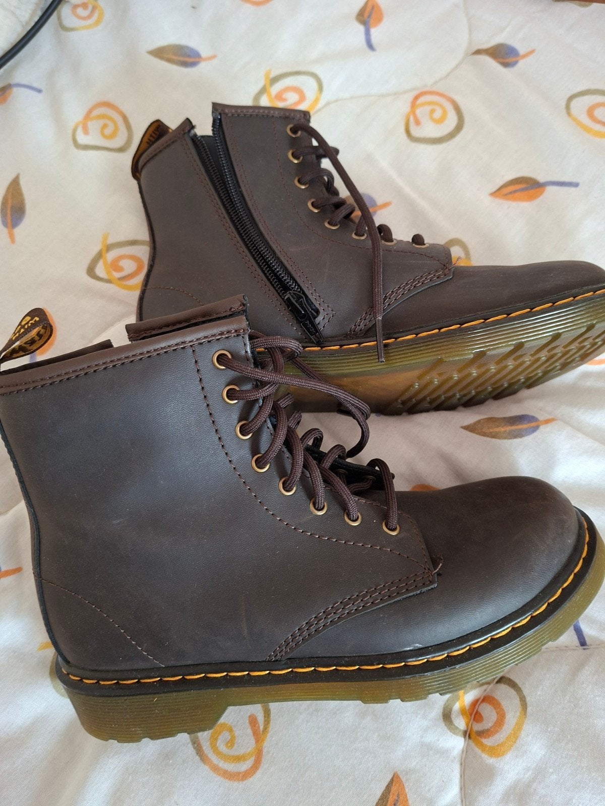 de bekende dr martens, Kleding | Dames, Ophalen, Zo goed als nieuw, Bruin