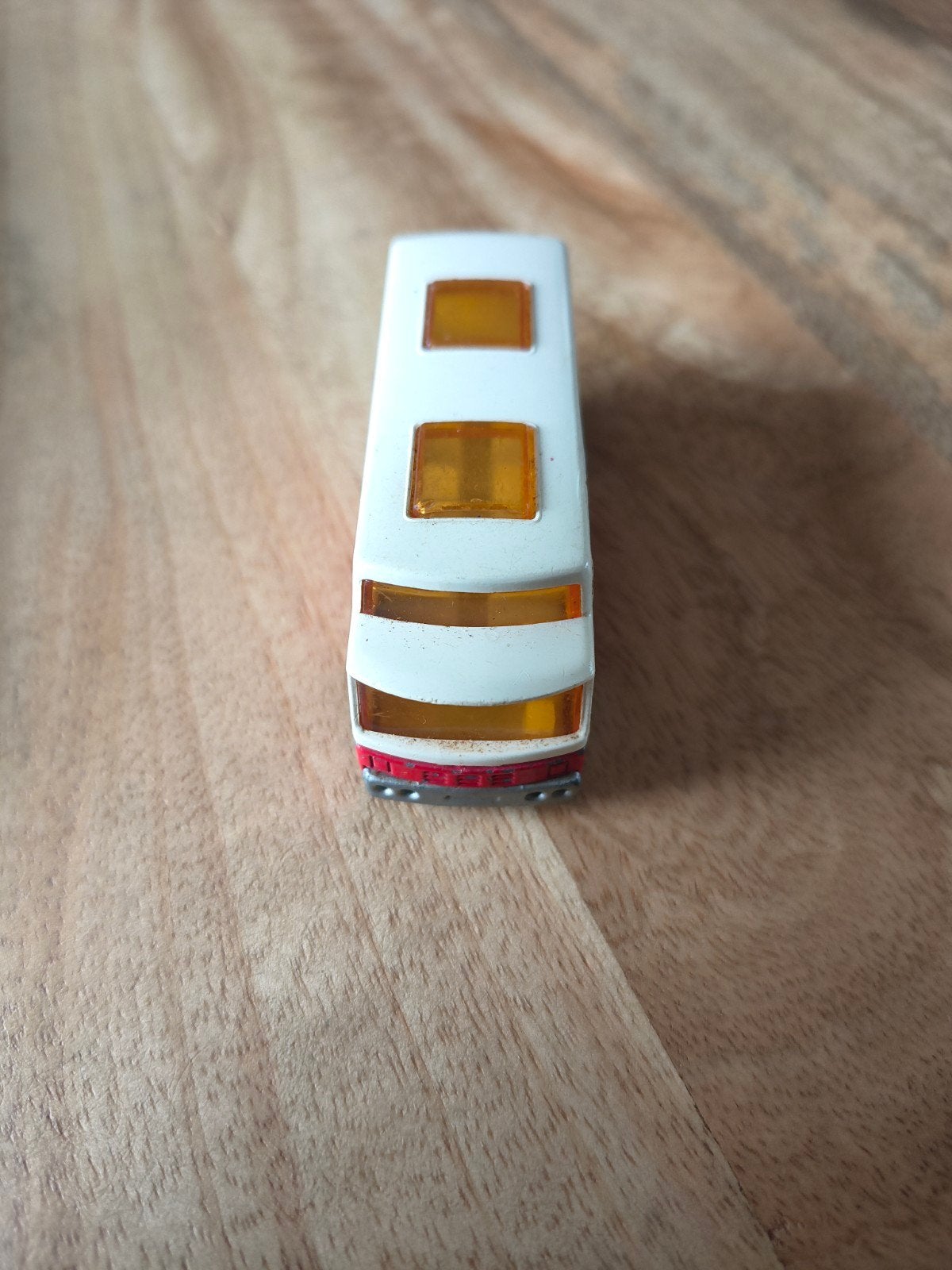 rode bus QANTAS AIRPORT COACH MATCHBOX NO 65 1977, Ophalen, Zo goed als nieuw, Auto