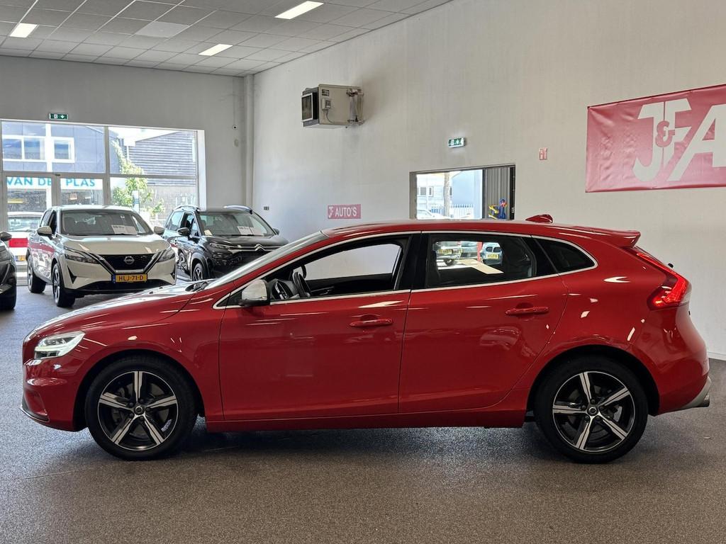 Volvo V40 2.0 T4 Business Sport NAVIGATIE, ECC AIRCO, CRUISE, Gebruikt, Euro 6, Origineel Nederlands, Bedrijf