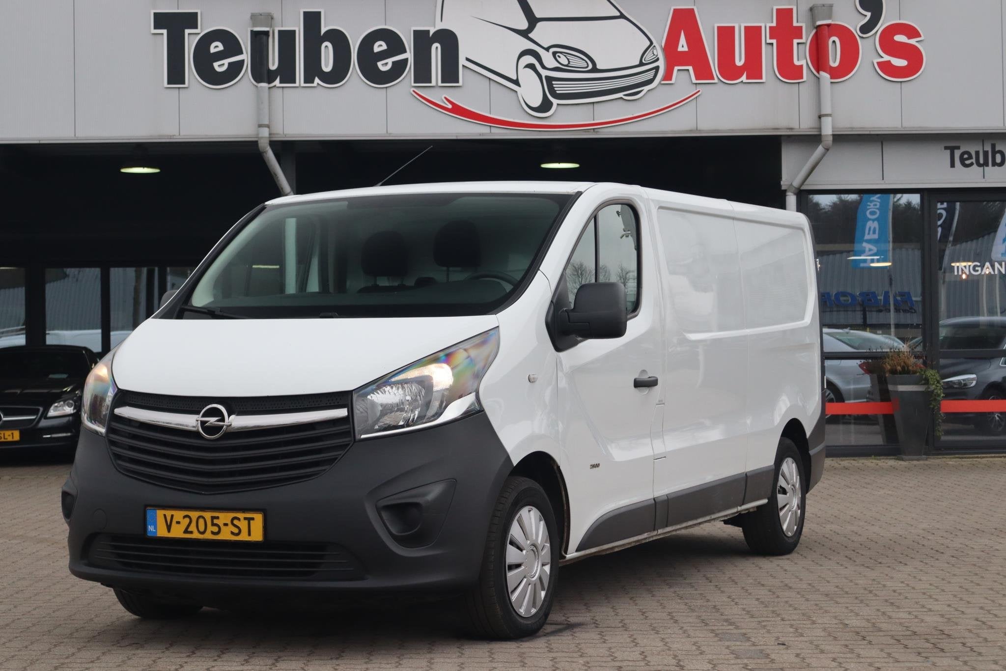 Opel Vivaro 1.6 CDTI L2H1 Business+ EcoFlex Bijrijdersbank,, Auto's, Voorwielaandrijving, Gebruikt, Euro 6, 4 cilinders