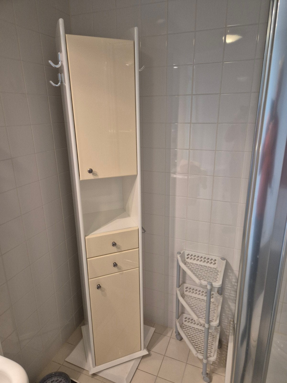 Hoge badkamerkast met planken en lades, Ophalen, (Half)hoge kast, Minder dan 50 cm, Gebruikt