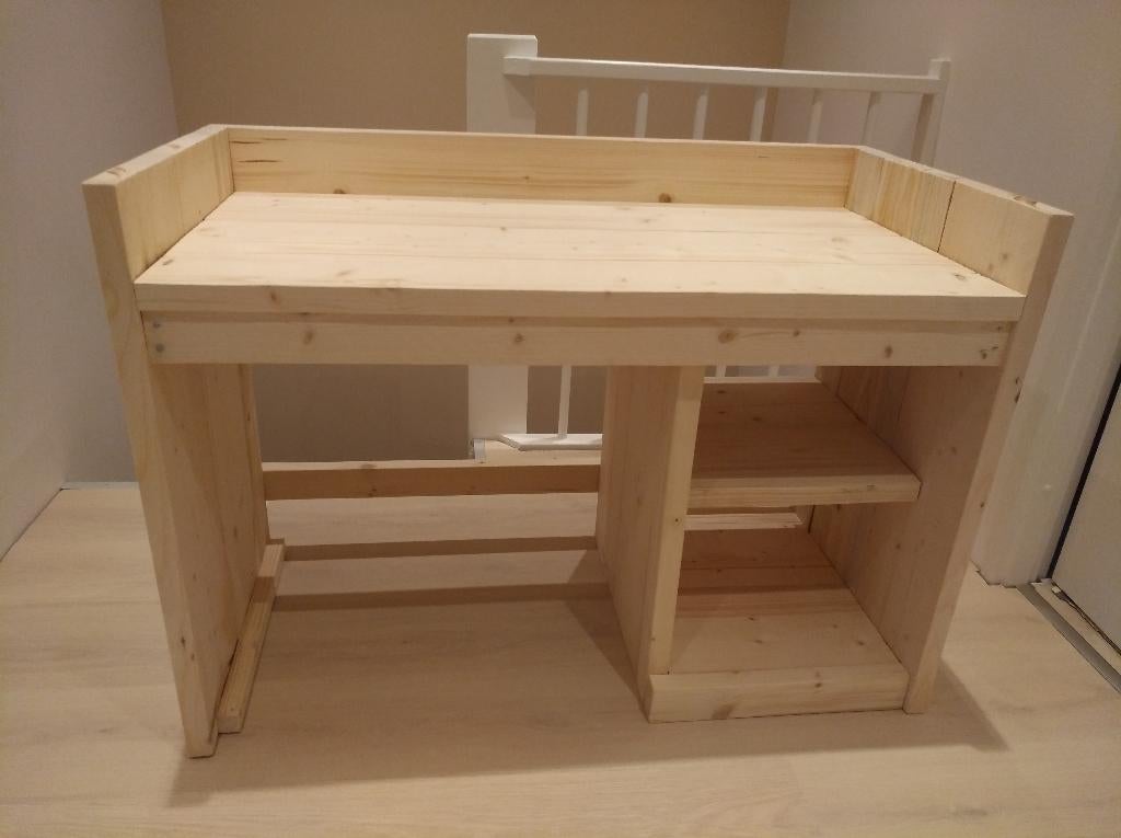 Kinder bureau steigerhout, Ophalen, Hout, Zo goed als nieuw, 106 cm