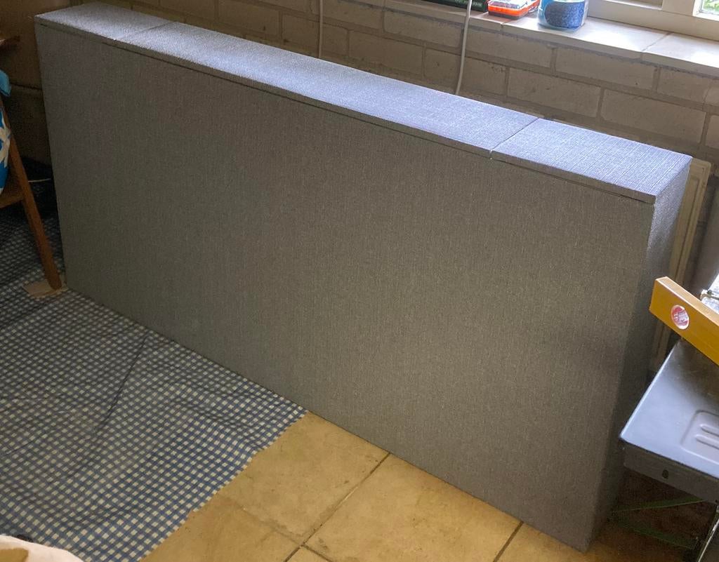 Voetbord met TV-lift - 160 cm - gestoffeerd grijs, Ophalen, Tweepersoons, Zo goed als nieuw, 160 cm