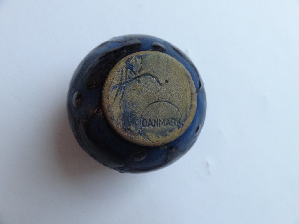 bolvaasje, Herman A. Kahler, Danmark, H 6 cm, Antiek en Kunst, Meerkleurig, Verzenden, Vaas, Handgemaakt