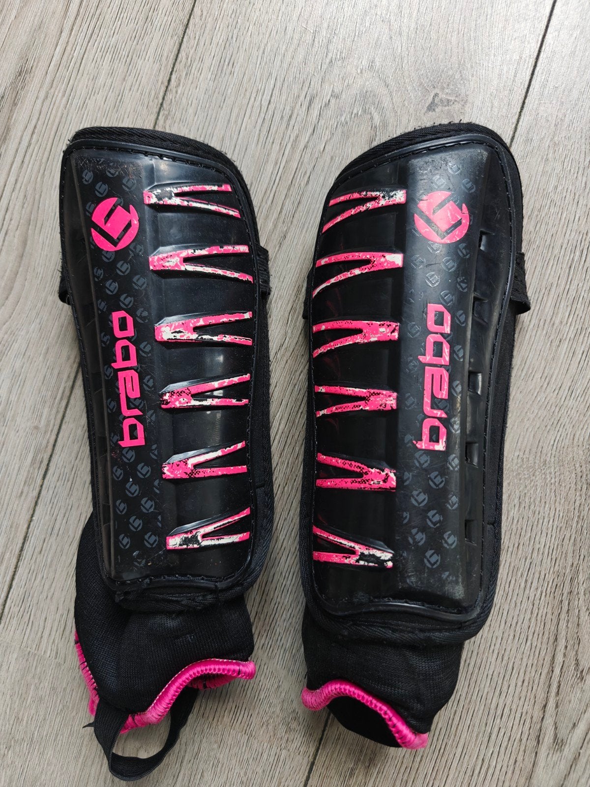 Brabo S hockey scheenbeschermers, Sport en Fitness, Ophalen of Verzenden