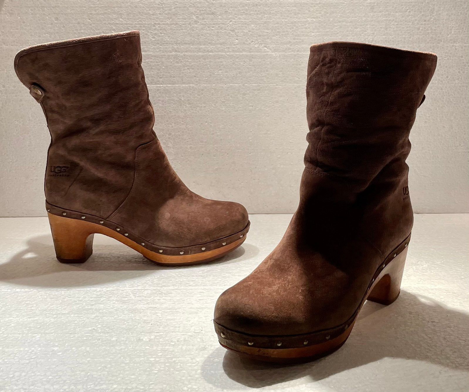 Ugg Kouri warme laarzen / clog boots met voering 39 bruin, Kleding | Dames, Schoenen, Ophalen of Verzenden, Bruin, Lage of Enkellaarzen