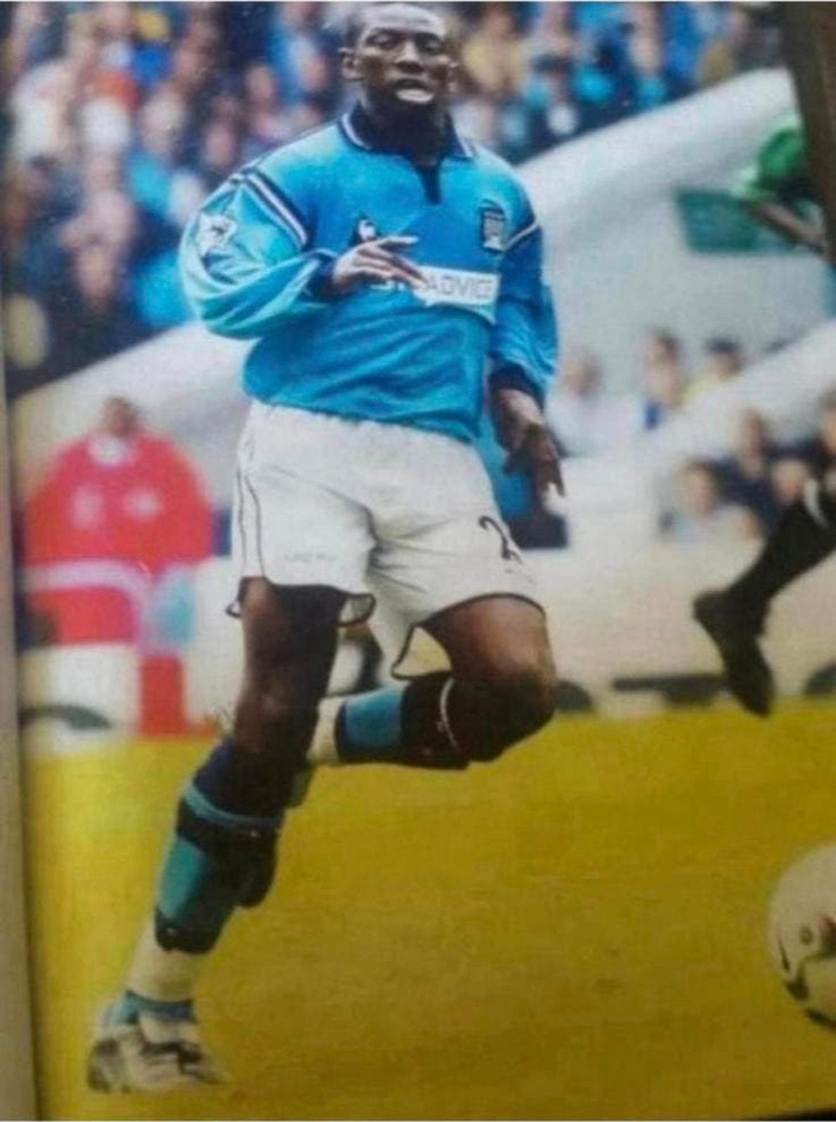 Manchester City club magazine July 2003 107 V Foe tribute, Buitenlandse clubs, Ophalen of Verzenden, Zo goed als nieuw, H
