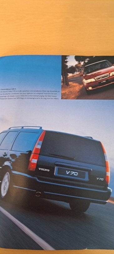 Volvo folders V70 en XC90, Ophalen of Verzenden, Zo goed als nieuw, Volvo, Volvo