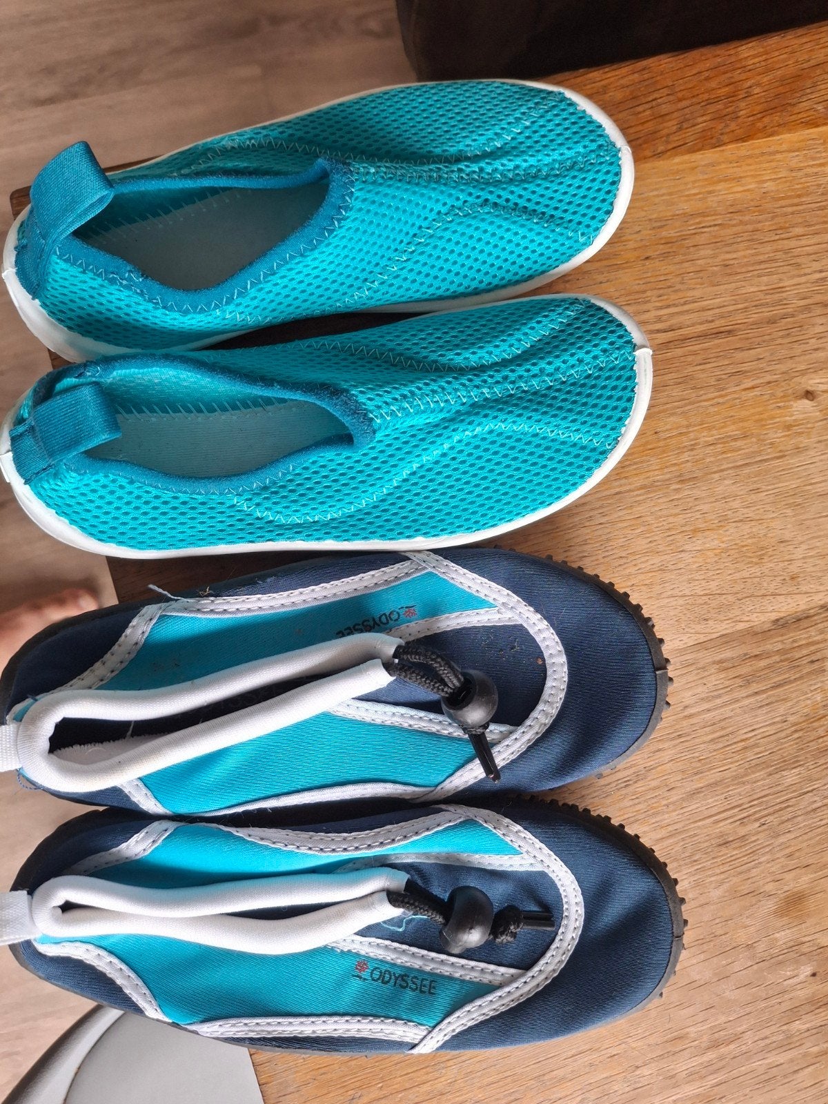 Waterschoenen maat 30 en  31, Watersport en Boten, Watersportkleding, Ophalen, Kind, Zeil- of Surfschoenen