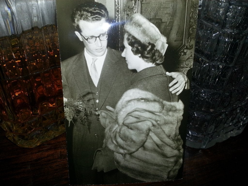 Echte foto verloving Boudewijn en Fabiola België 1960, Verzamelen, Ophalen of Verzenden, Zo goed als nieuw, Buitenland, Kaart, Foto of Prent