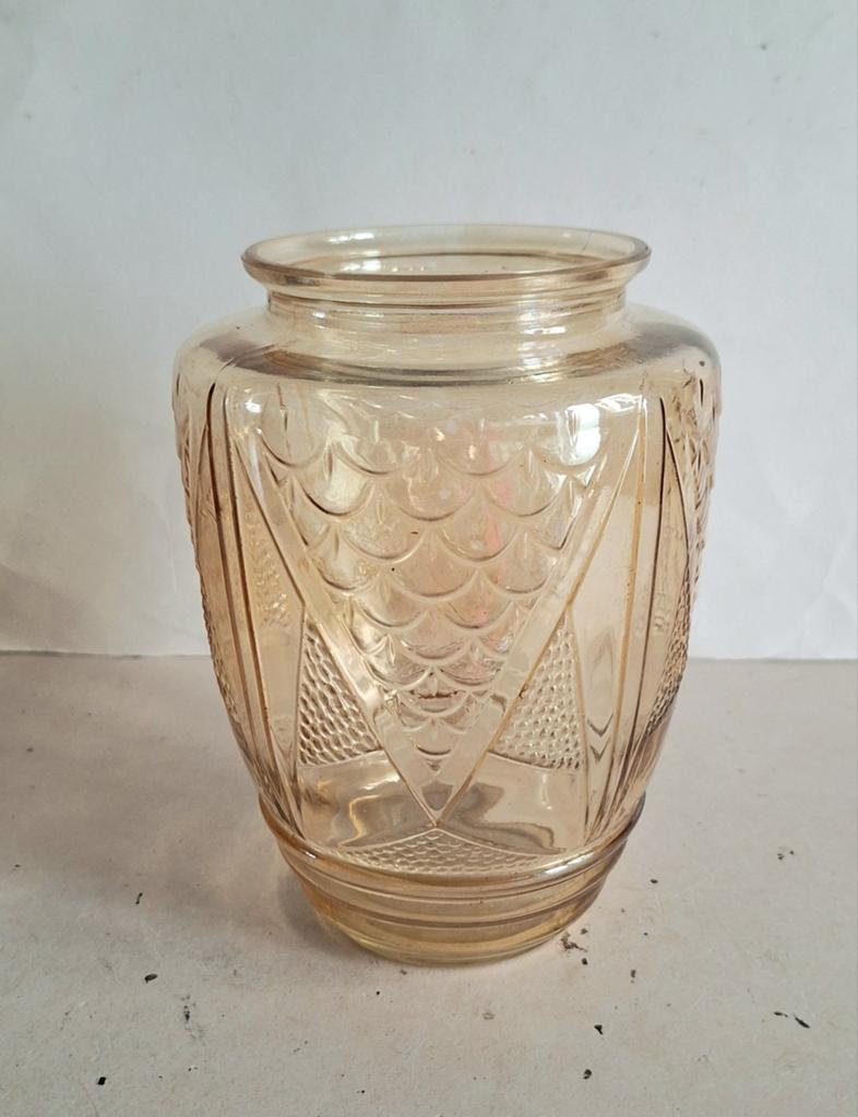 Art Deco geïrriseerde goudkleur glazen vaas. Reliëf patroon., Antiek en Kunst, Ophalen of Verzenden