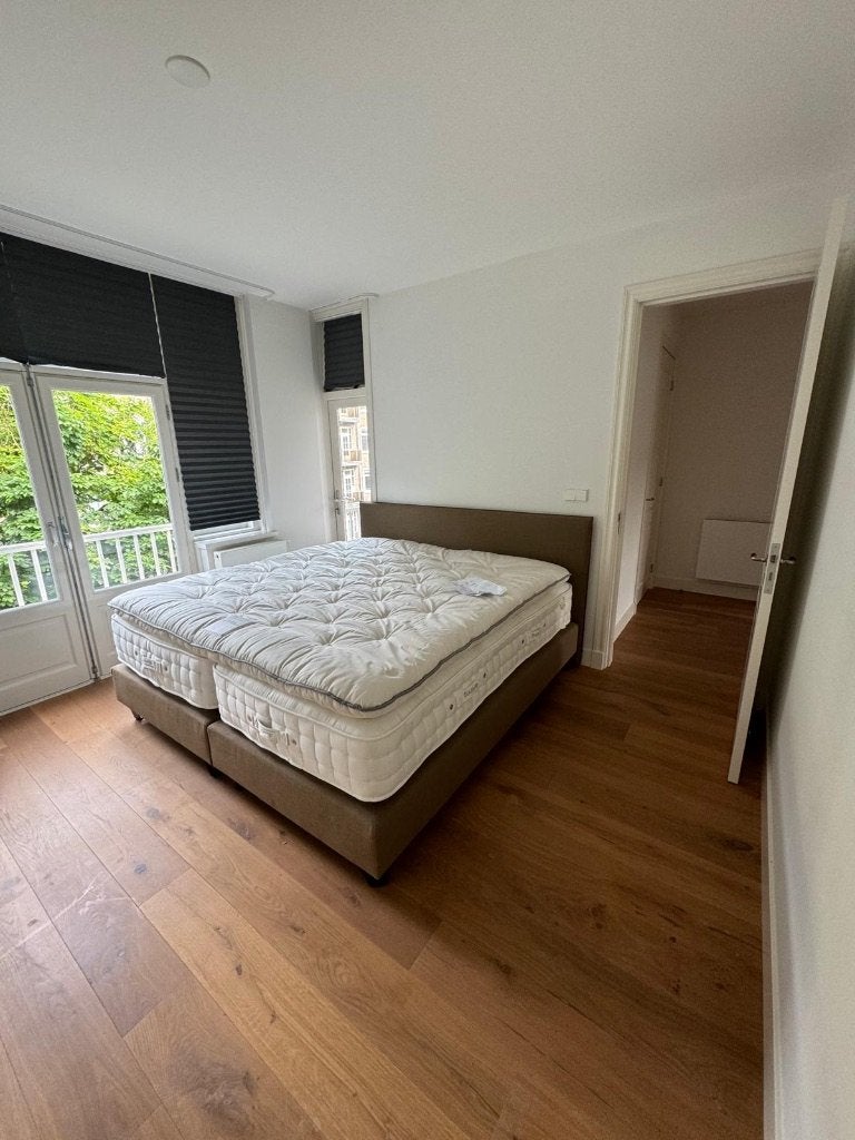 Boxspring van Bröring 200x210, Ophalen, Bruin, 210 cm, Tweepersoons