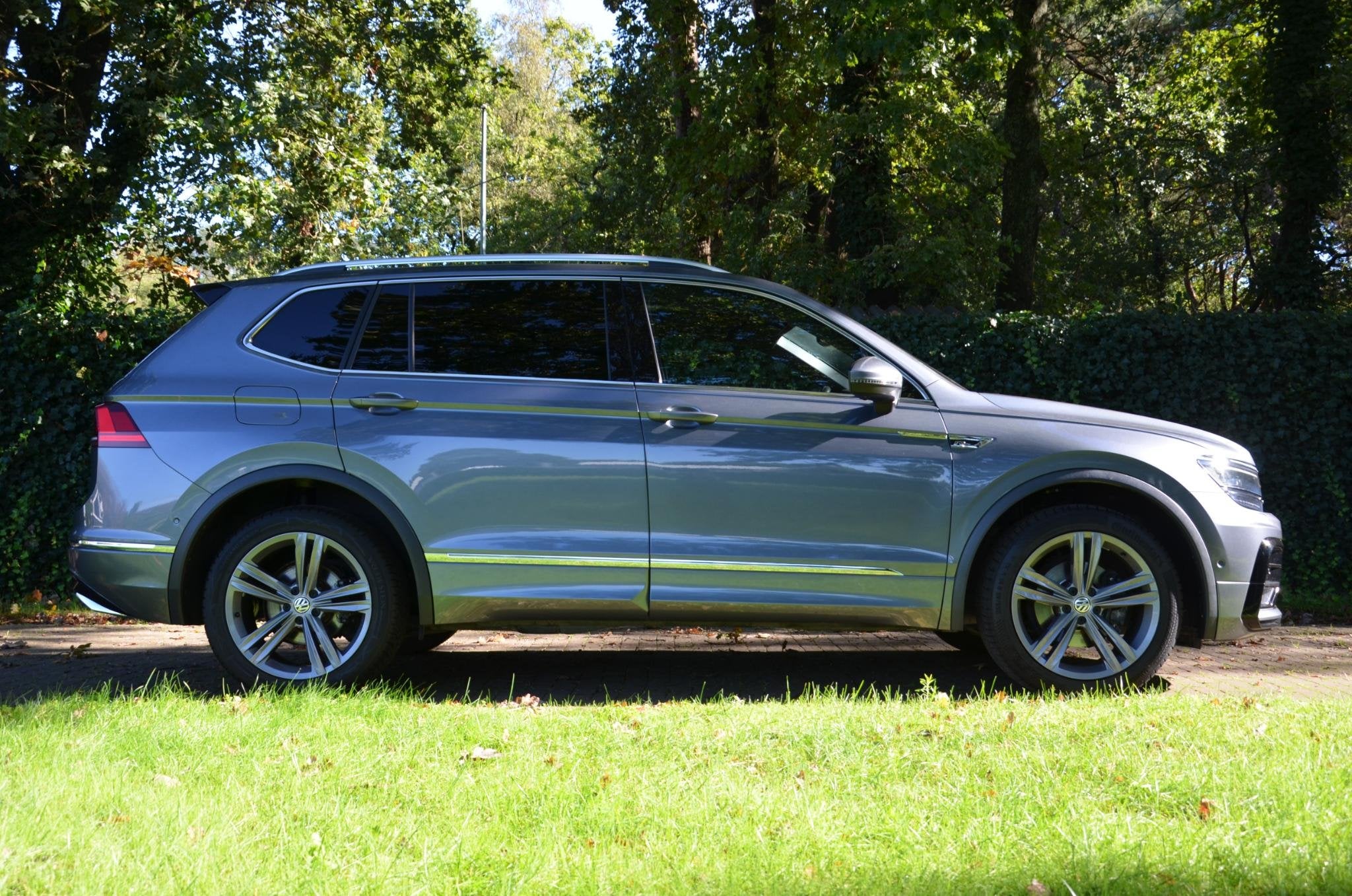 Volkswagen Tiguan Allspace 1.5 TSI Highline Business R Line, 150 pk, 7 stoelen, Origineel Nederlands, Bedrijf