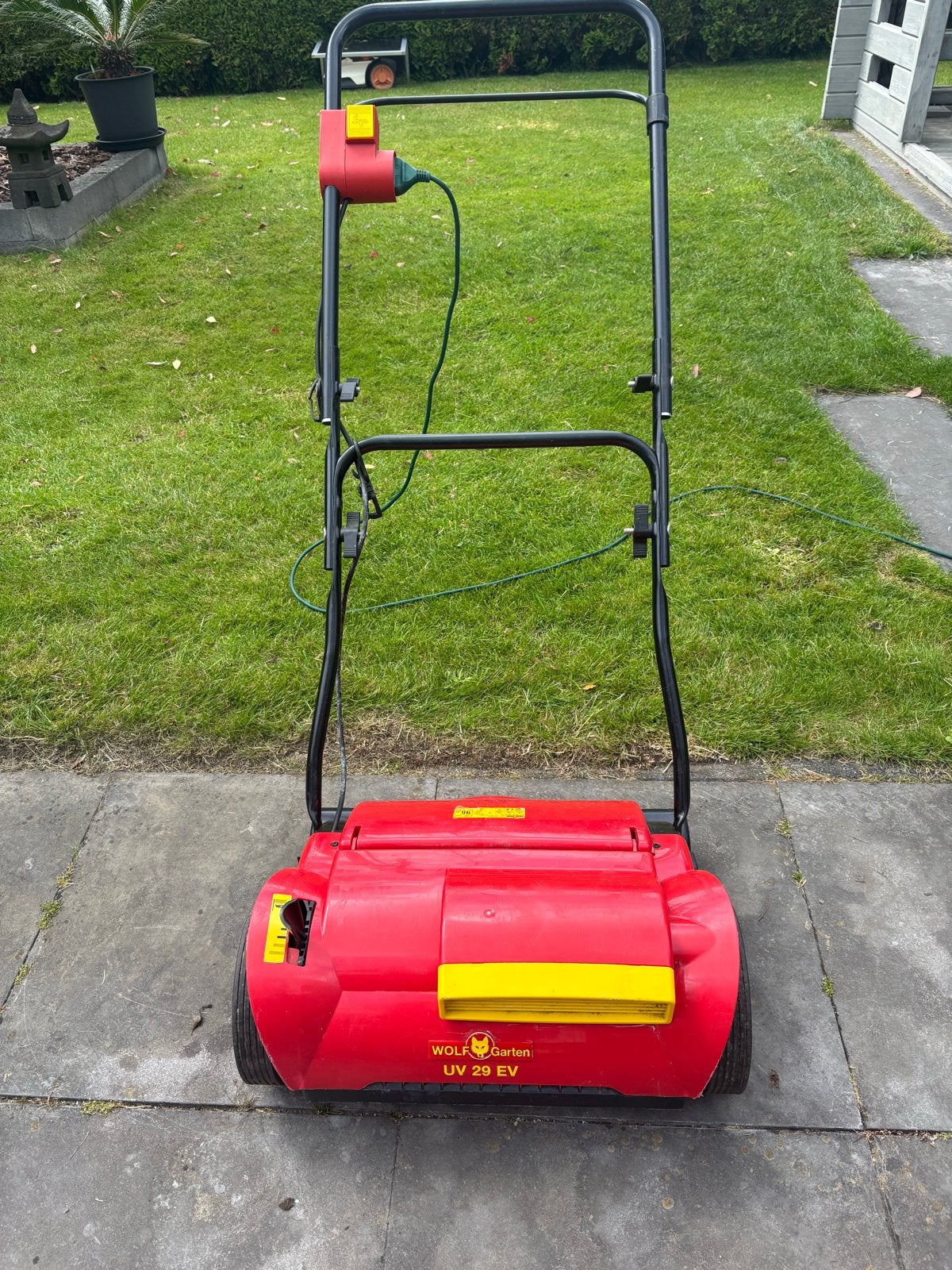 Wolf Garten UV 29 EV Verticuteermachine met opvangbak, Ophalen, Gebruikt, Elektrische grasmaaier, Opvangbak