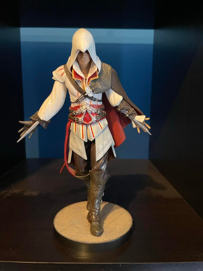 Assassin's Creed Ezio Auditore Figuur, Ophalen, Zo goed als nieuw