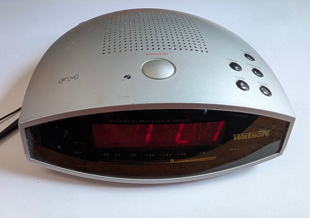 2 radio wekkers, Ophalen of Verzenden, Gebruikt, Digitaal