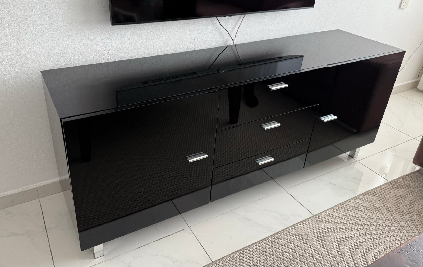Zwart hoogglans dressoir / tv meubel met lades en deuren, Ophalen, Gebruikt, 150 tot 200 cm, 25 tot 50 cm